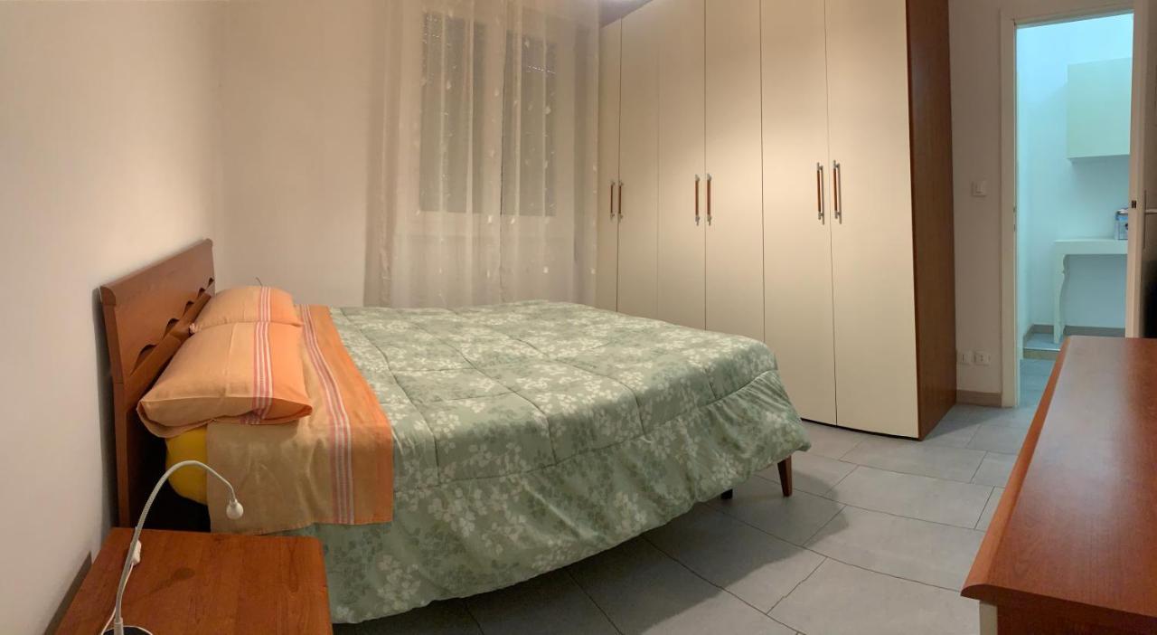 Casa Martina Apartment Виареджо Екстериор снимка